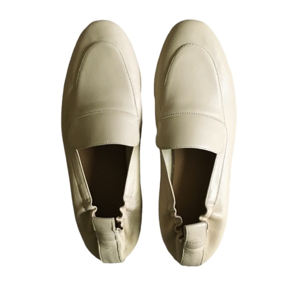 Everlane Italian Leather Cream Flats Size 6 Elastic Back